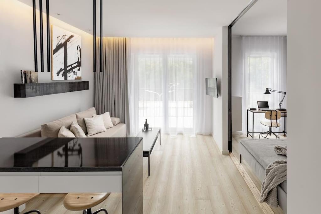 Deluxe Apartment In City Center, Steam Park Cracovia Exterior foto